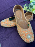 Peach & Gold Embroidered Punjabi Jutti – Handcrafted Ethnic Footwear with Beaded Detailing & Zari Work