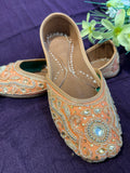 Peach & Gold Embroidered Punjabi Jutti – Handcrafted Ethnic Footwear with Beaded Detailing & Zari Work