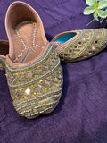 Gold Mirror Work Punjabi Jutti – Handcrafted Ethnic Footwear with Beaded Embellishments & Zari Detailing for Weddings & Festive Wear